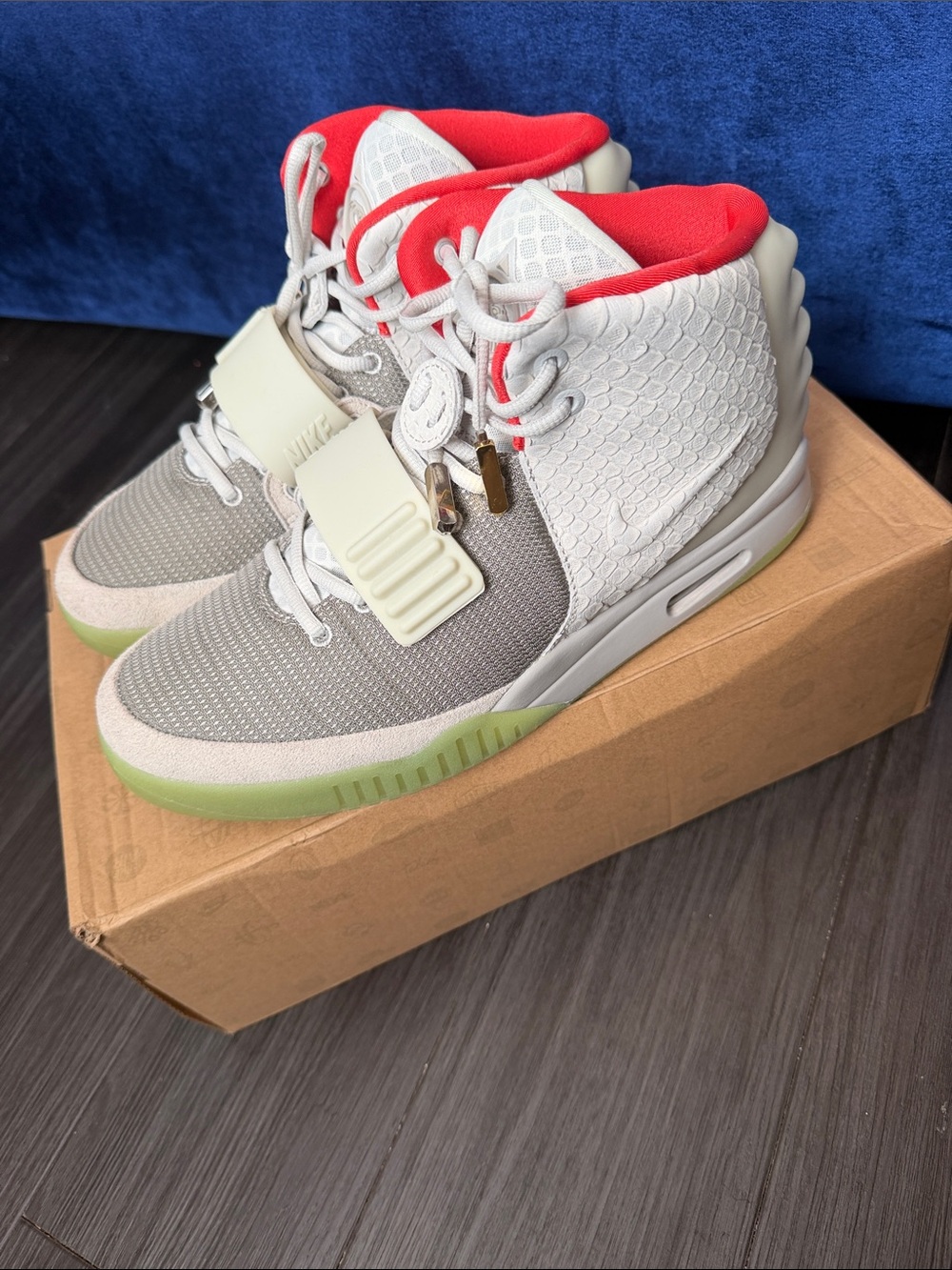 NIKE YEEZY Gray Sneakers with Red Lining and Lime-Green Sole - Picture 5 of 8